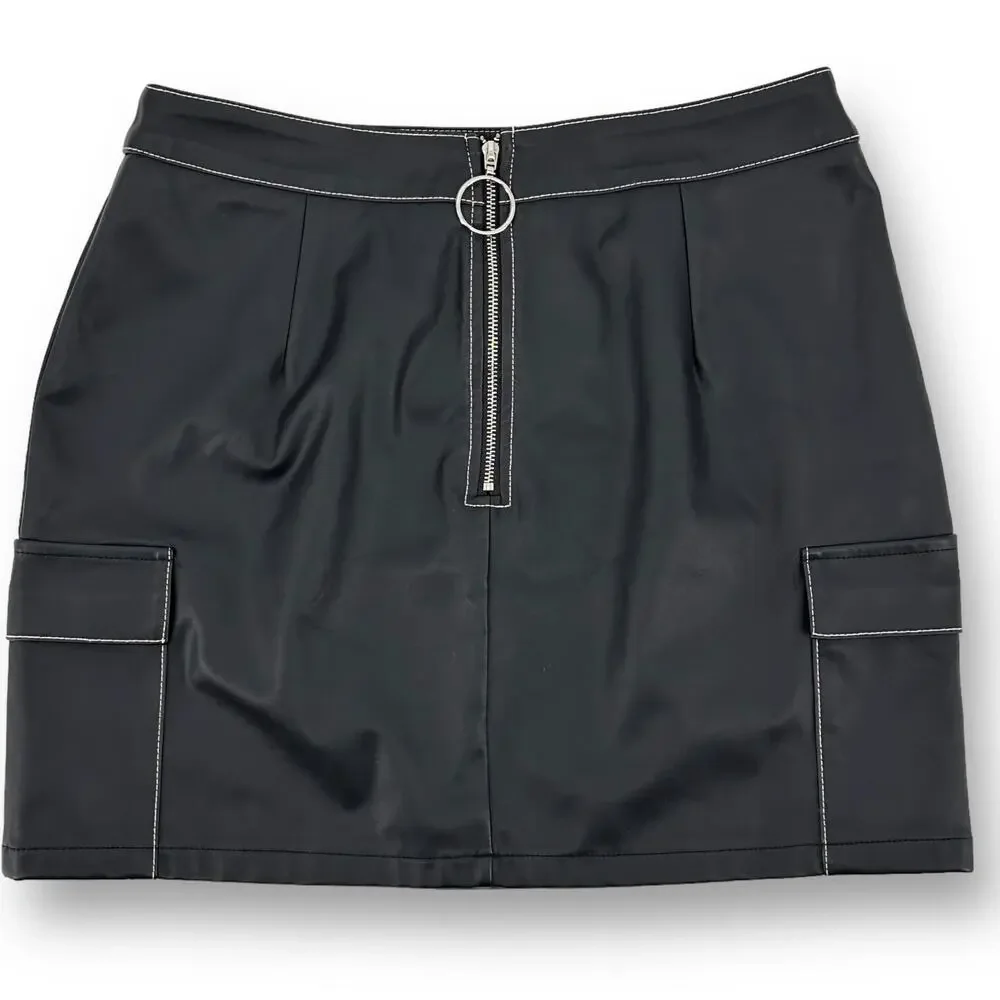Nasty Gal Faux Leather Cargo Pocket Mini Skirt Womens Size 6 Black